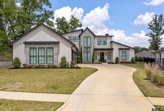 3009 Forest Trl